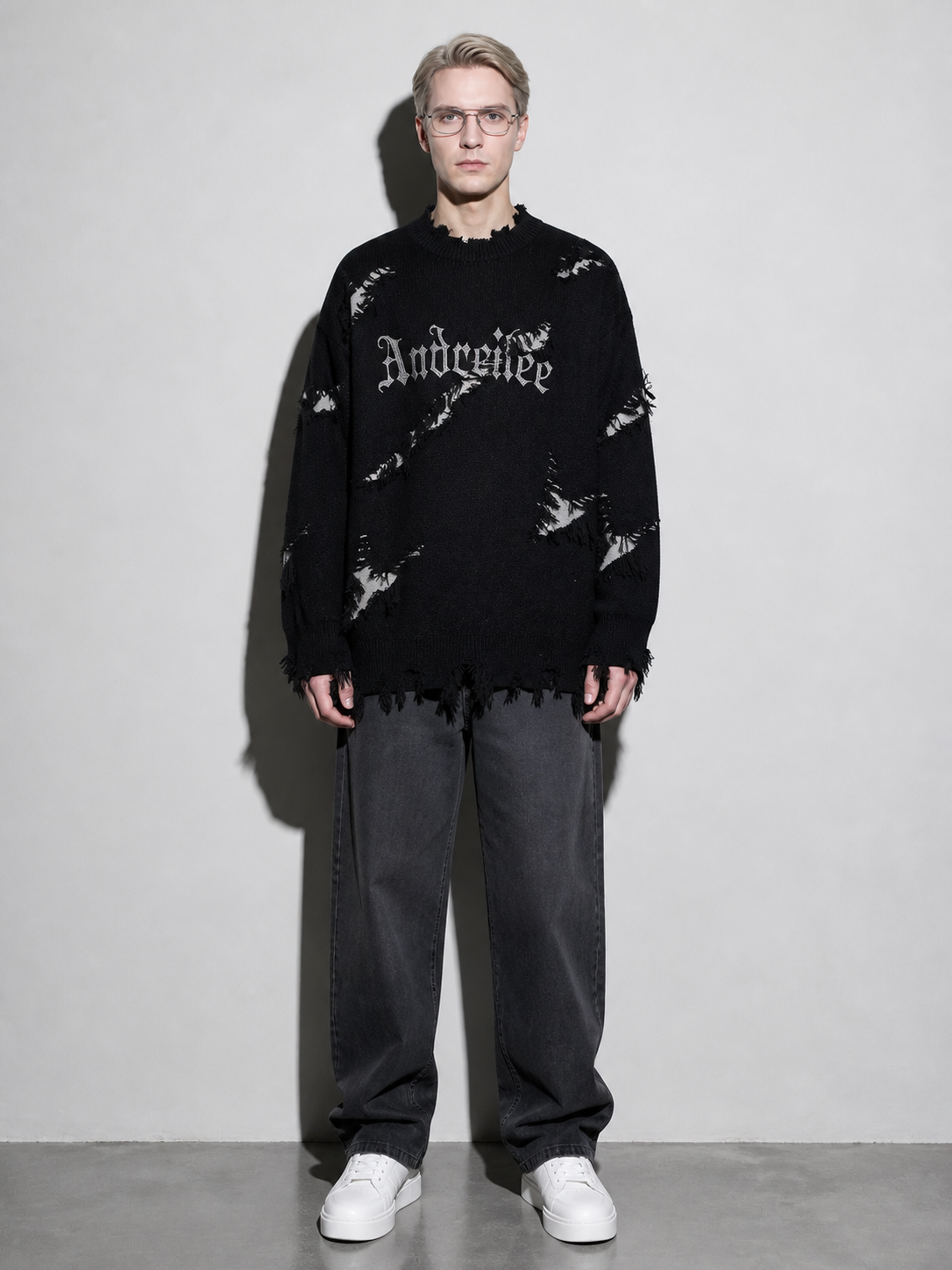 Code Culture catalog | new-personality-street-jacquard-ripped-frayed-vintage-loose-sweater | black | full body