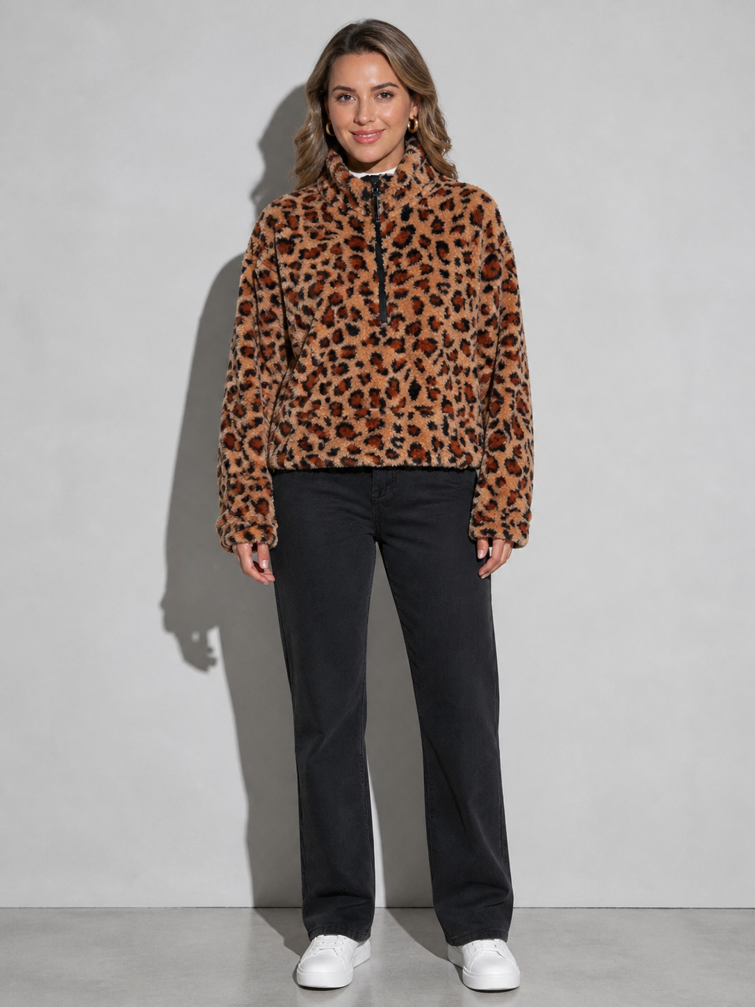 Code Culture catalog | fashionable-lambswool-fleece-leopard-print-jacket-fleece-sweater-hoodie | picture-style | full body