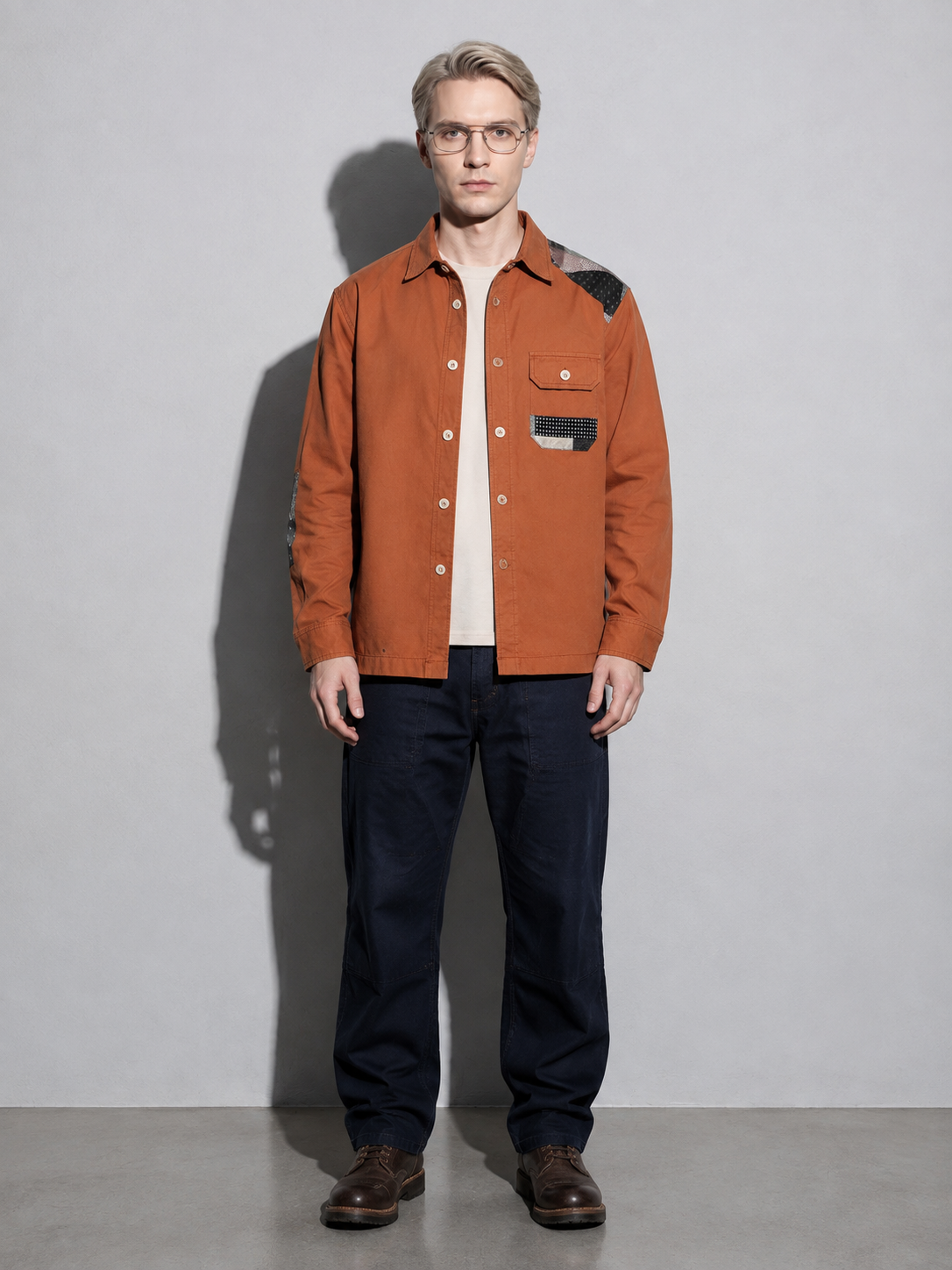 Code Culture catalog | fashion-teen-casual-retro-workwear | color-red | full body