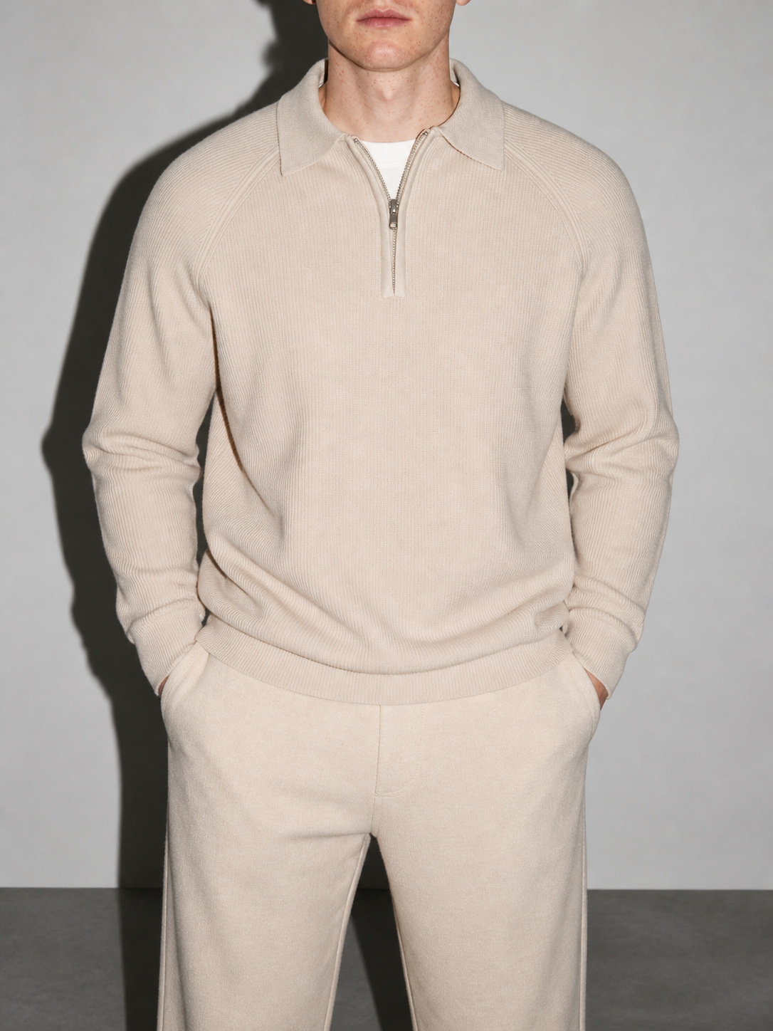 Code Culture catalog | american-casual-half-height-zip-polo-sweater | apricot-colored-rice | zoom detail