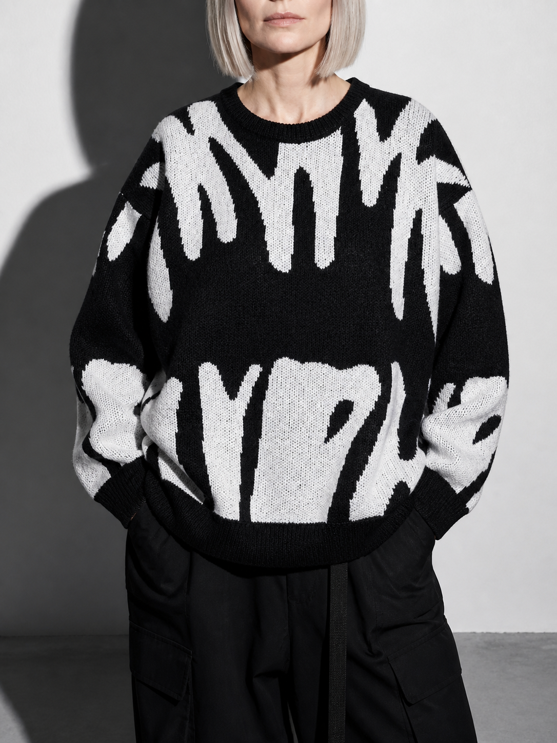 Code Culture catalog | mens-round-neck-sweater-sweater | black | zoom detail