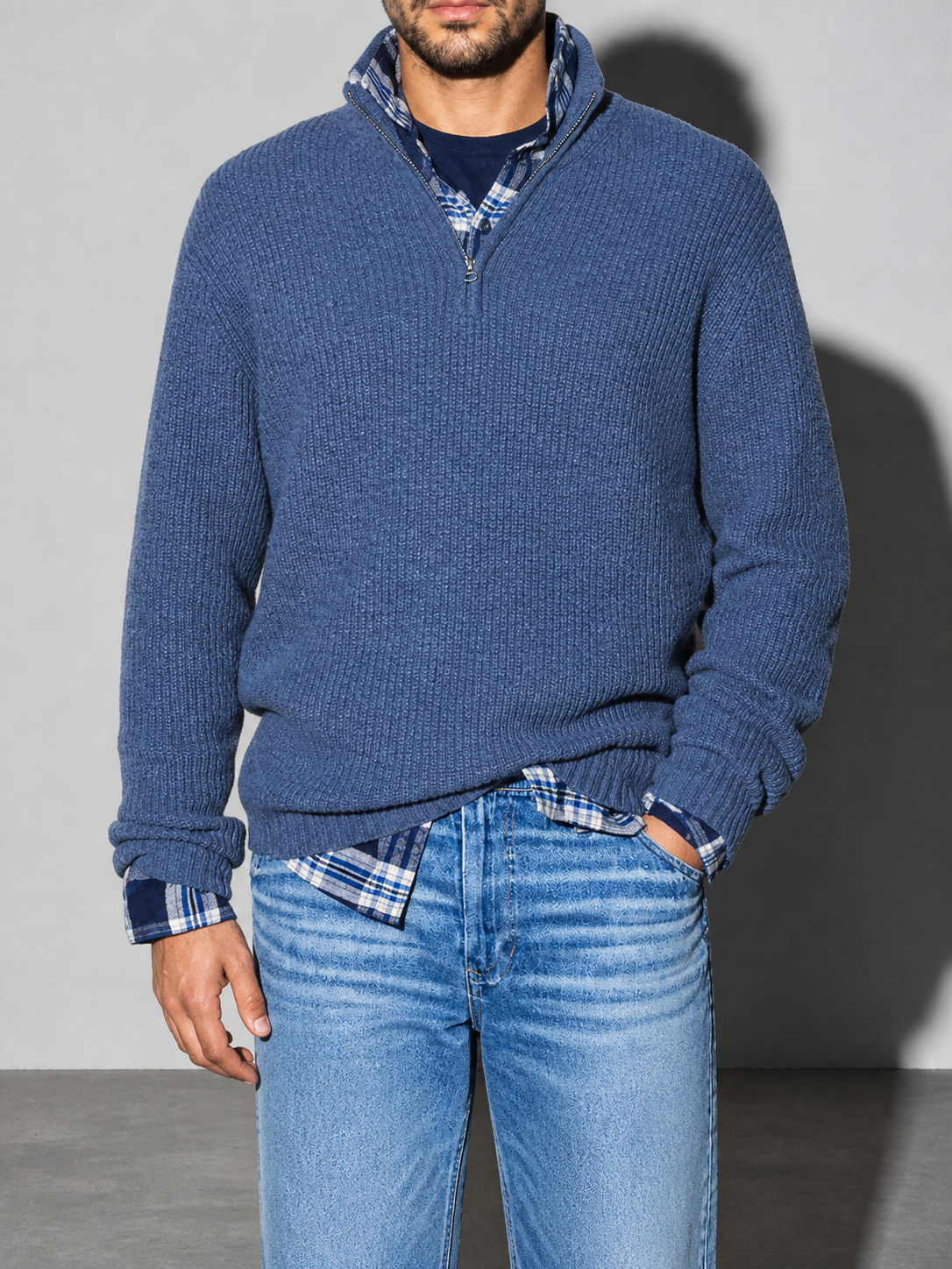 Code Culture catalog | mens-business-casual-loose-zip-stand-collar-sweater | blue | zoom detail