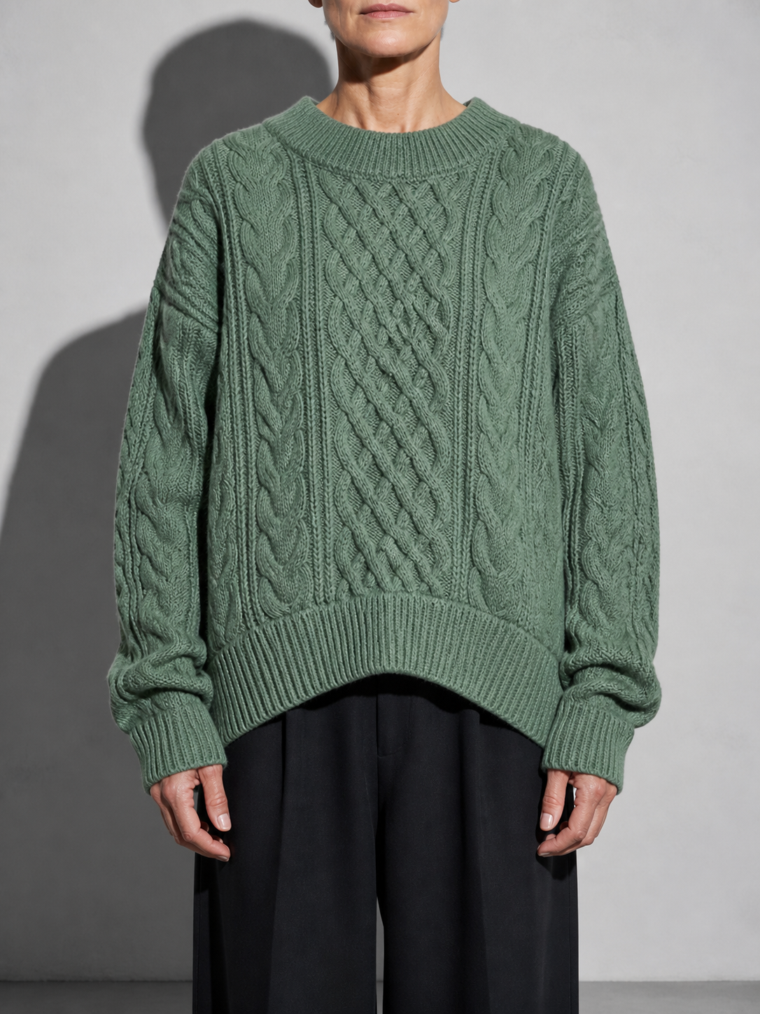 Code Culture catalog | autumn-and-winter-new-mens-twist-sweater-casual-round-neck-pullover-top | green-round-neck | zoom detail