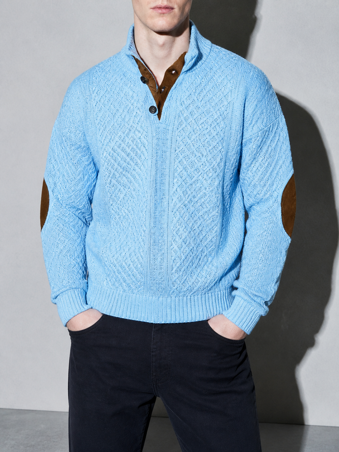 Code Culture catalog | stand-collar-long-sleeve-jacquard-knitted-pullover-sweater | sky-blue | zoom detail