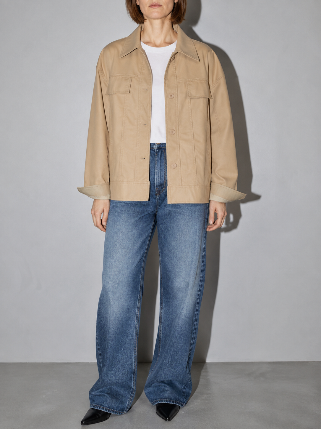 Code Culture catalog | korean-style-lapel-loose-temperament-leather-jacket | color-khaki | zoom detail