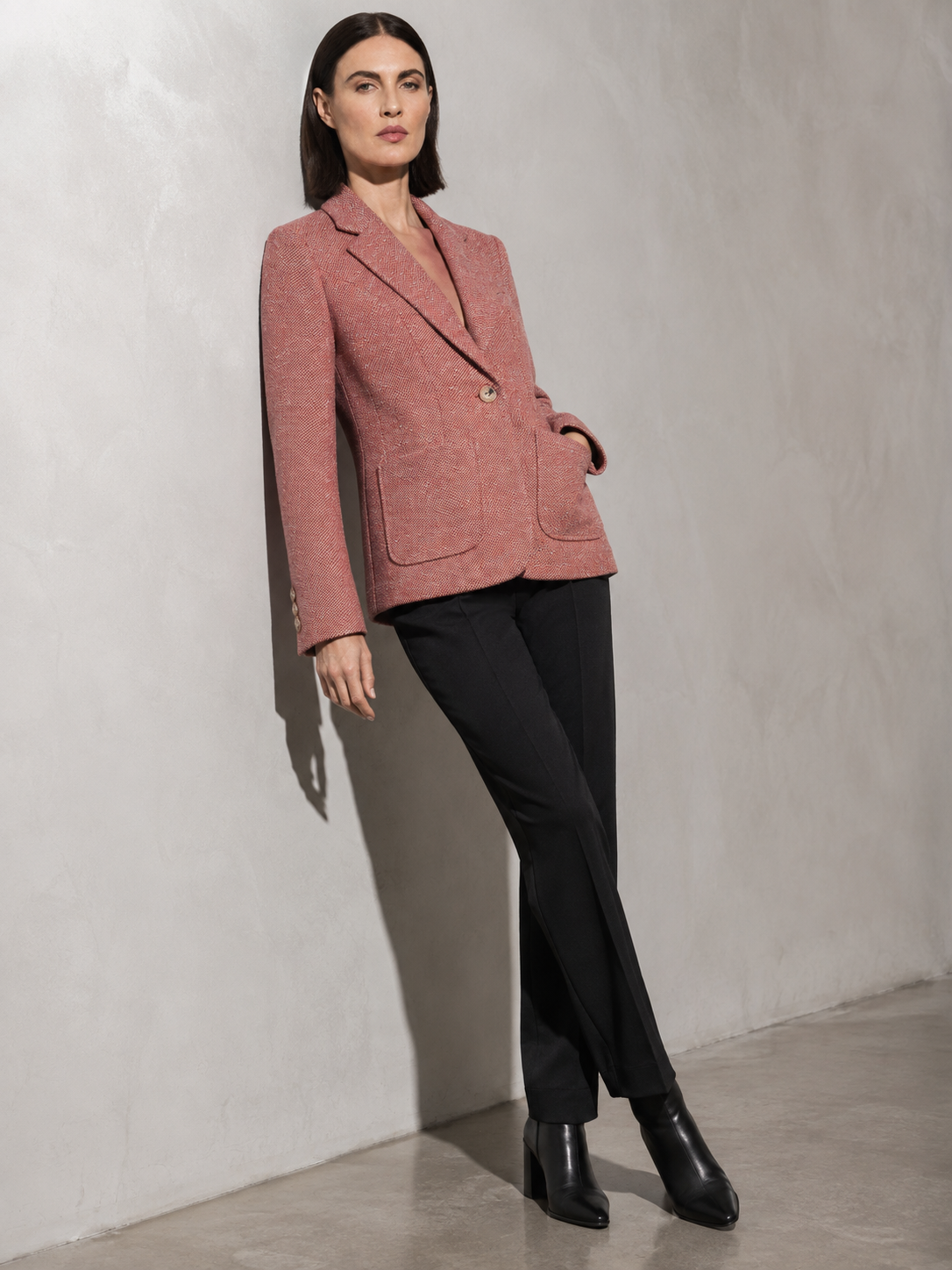 Women's Quilted Woolen Suit Jacket in Orange, 03 seated or lean, worn by model