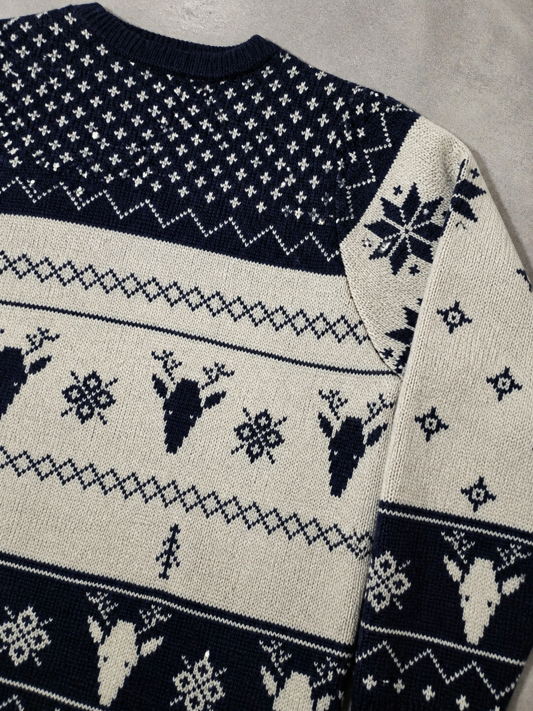 Code Culture catalog | pullover-crewneck-jacquard-christmas-sweater | navy-blue | macro flat lay