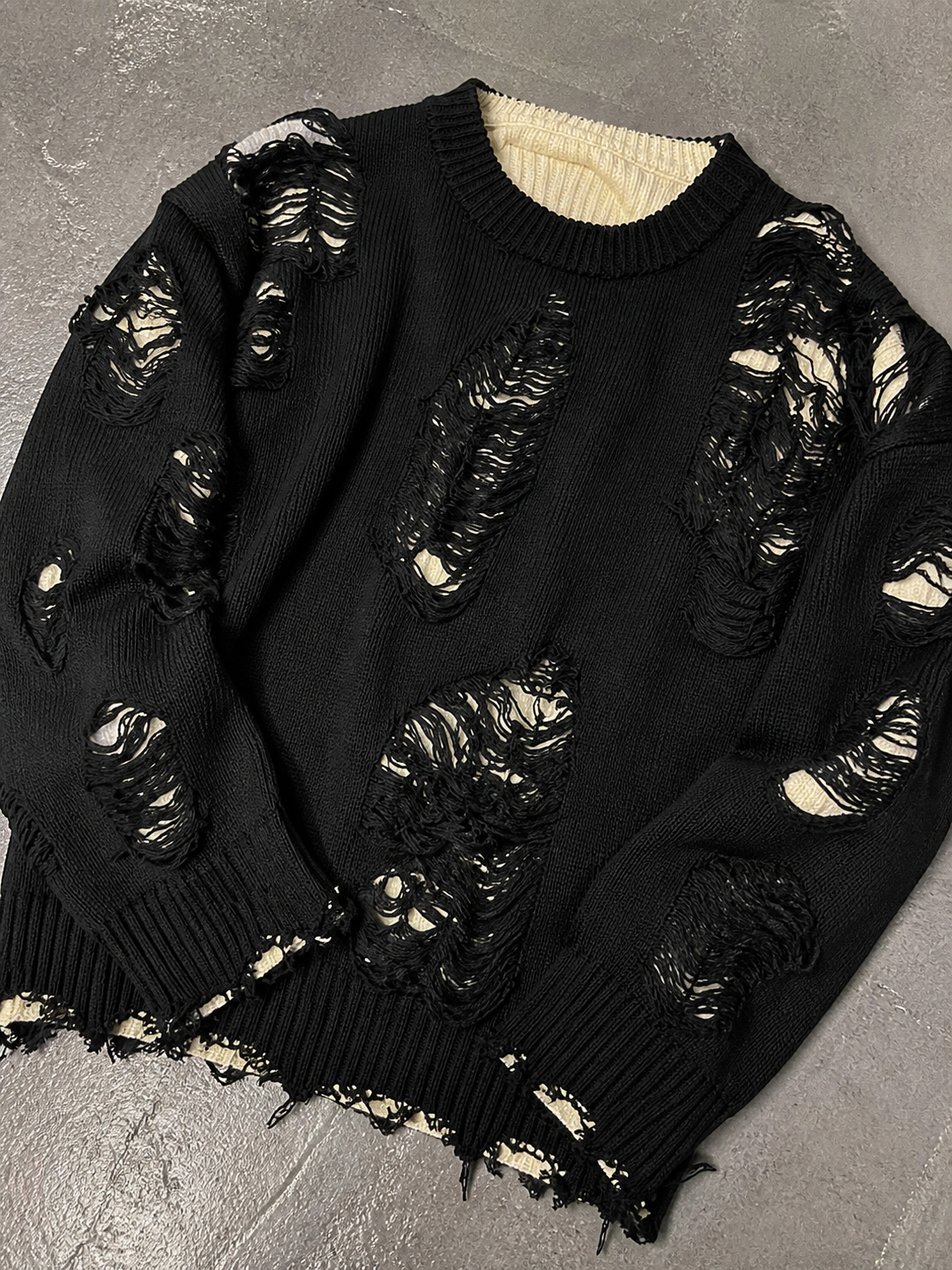 Code Culture catalog | ripped-sweater-mens-minority-all-match-idle-style | black | macro flat lay