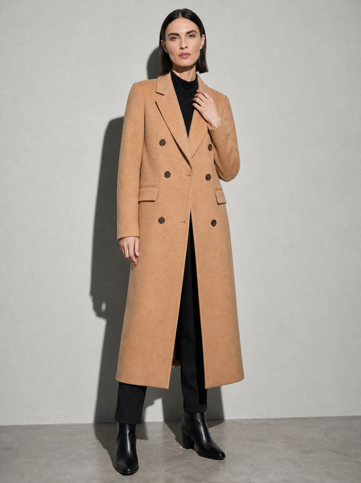 Loose Slim Fit Woolen Coat Mid-length Woolen Coat in Camel - adjusting view