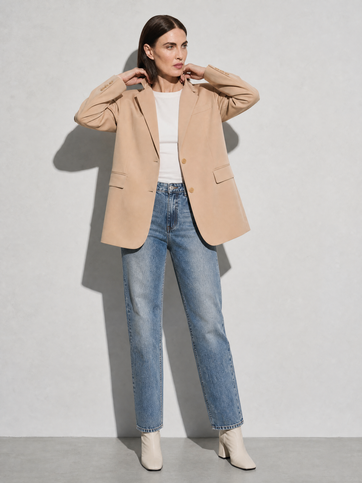 Women's Solid Color Loose Casual Single-breasted Coat in Apricot - adjusting view