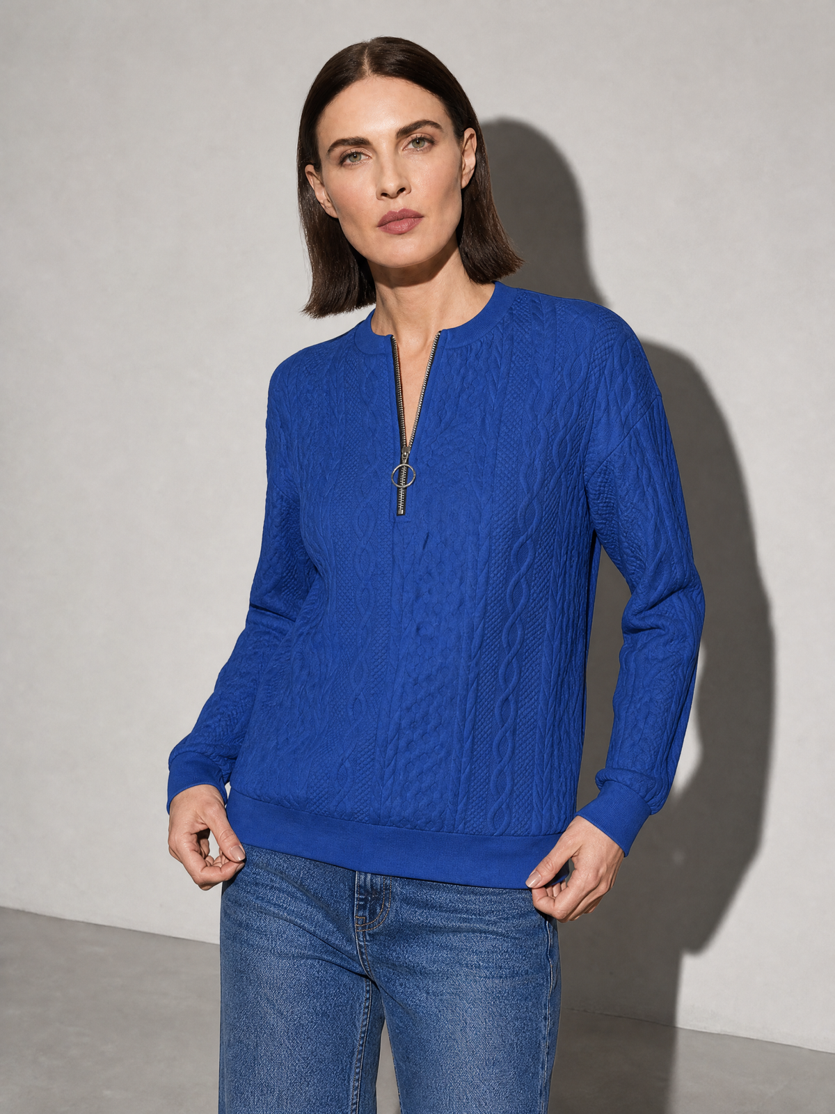 European And American Zipper Sweater Women's Coat Cardigan in Blue - adjusting view