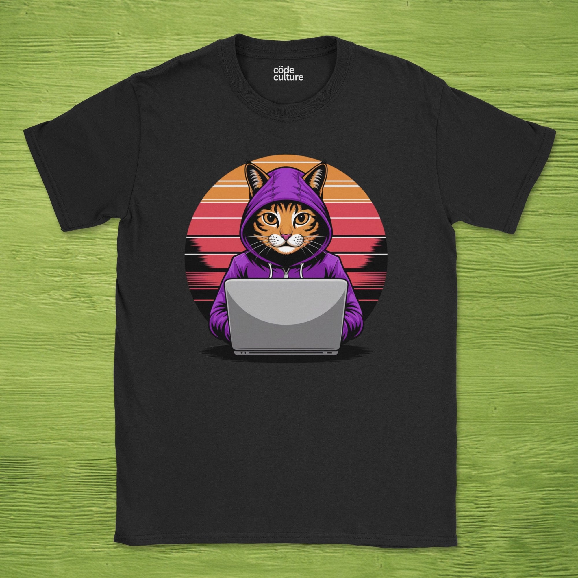 Hooded cat retro shirt