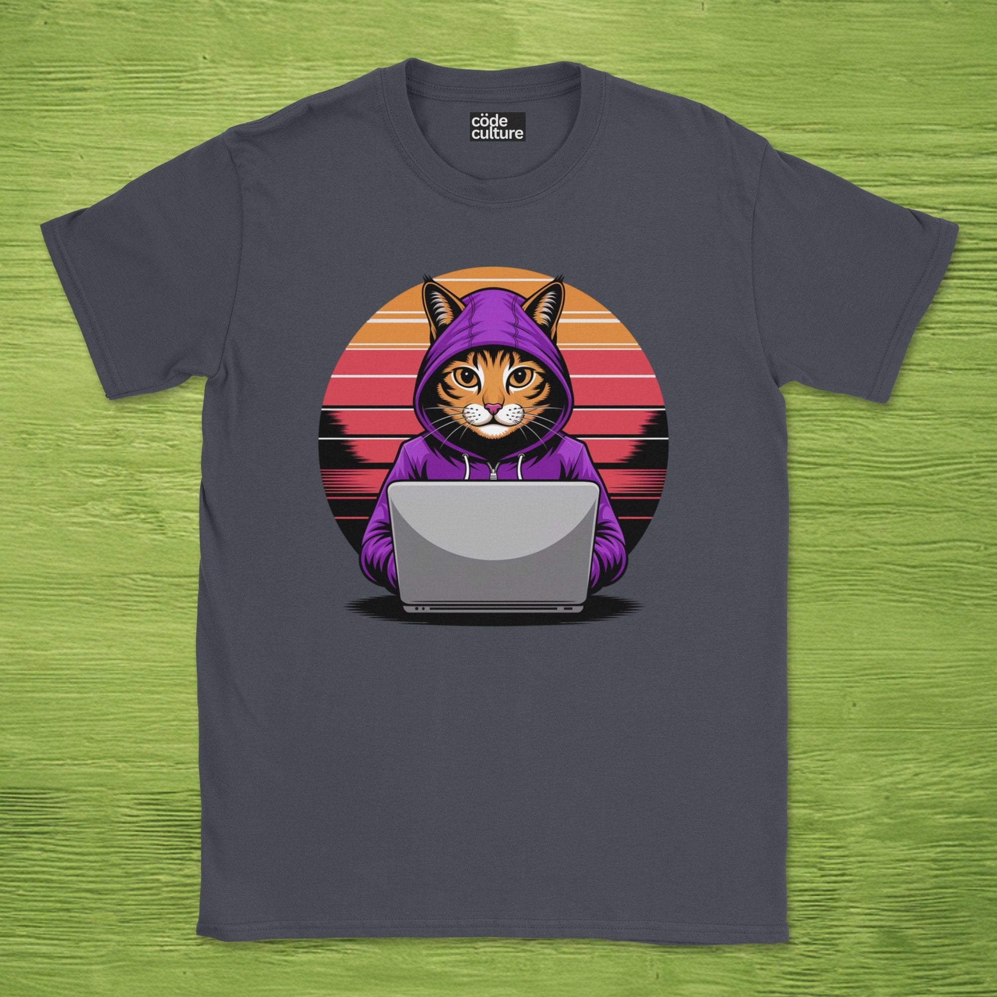 Hooded cat retro shirt