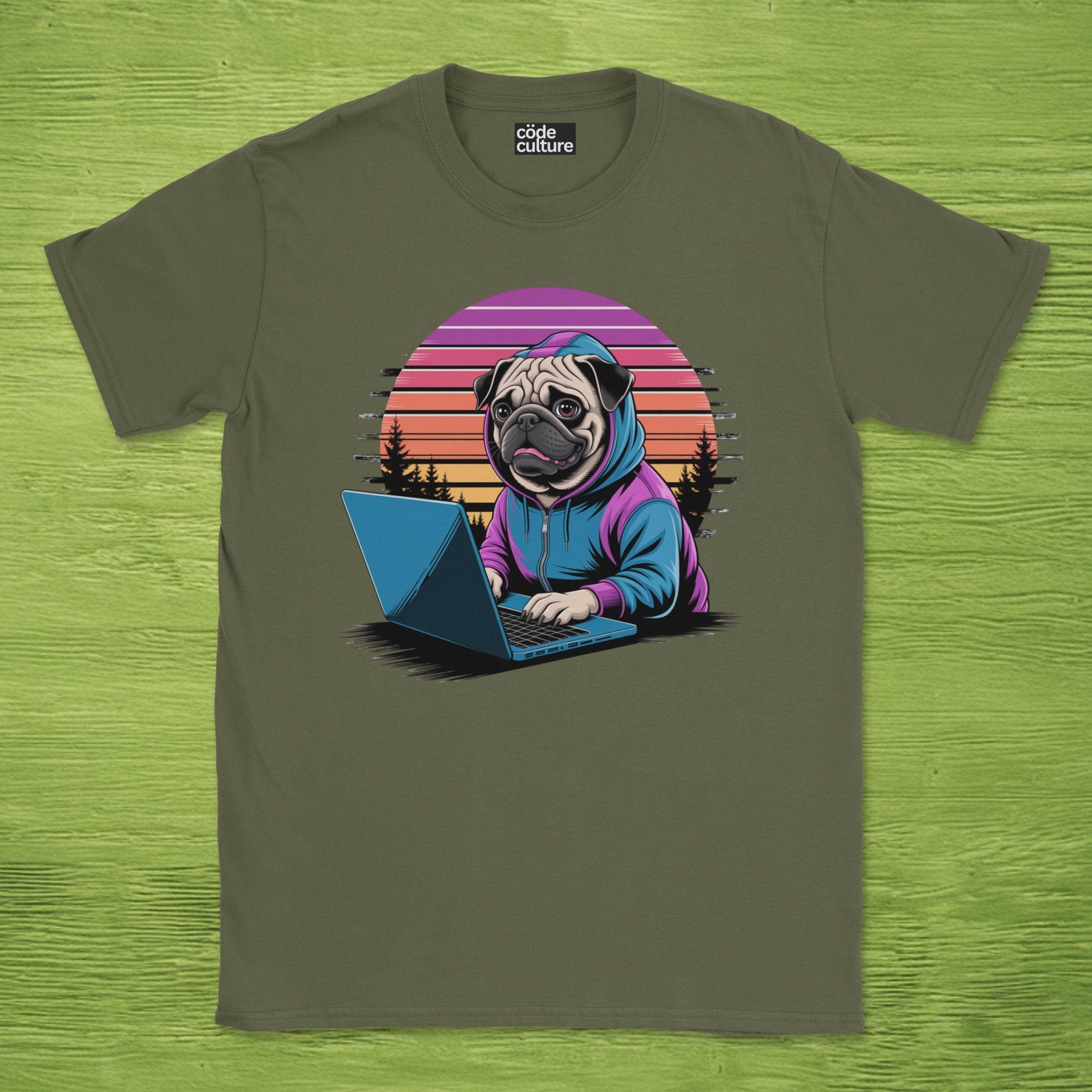 Hooded pug retro shirt