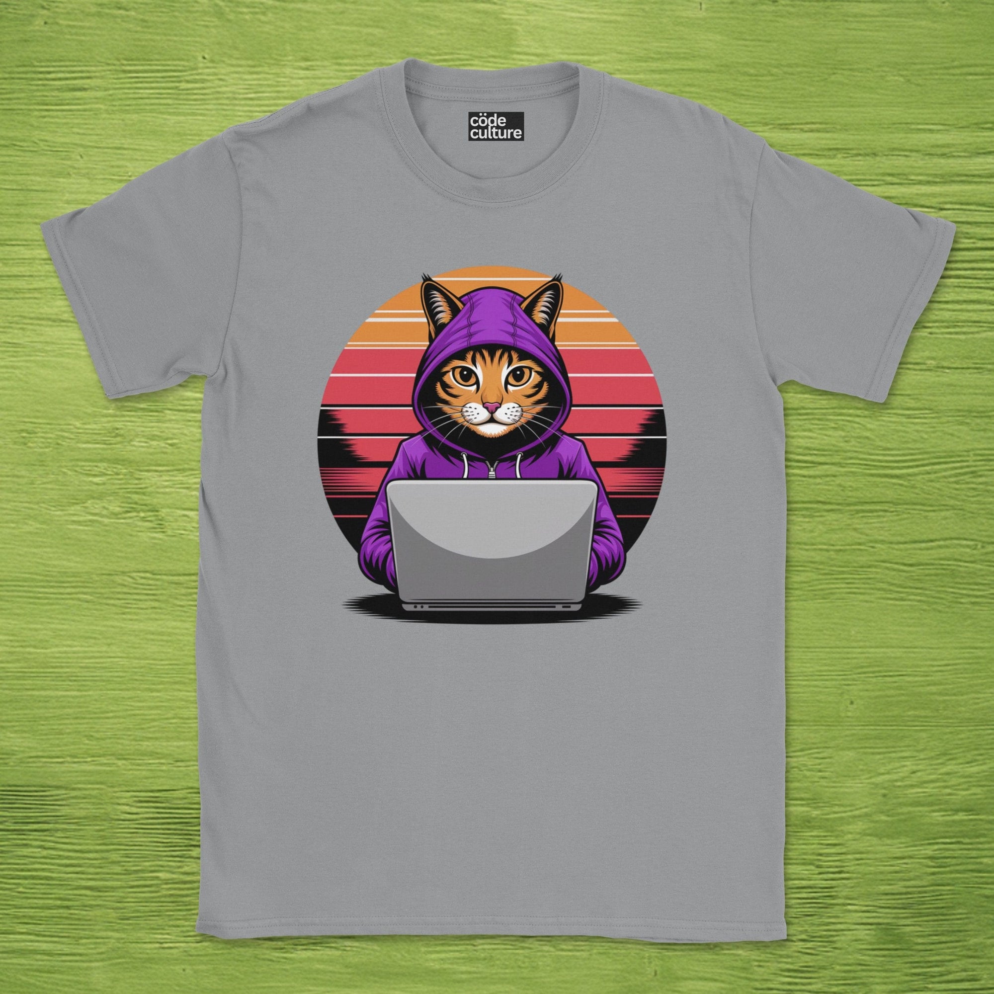 Hooded cat retro shirt
