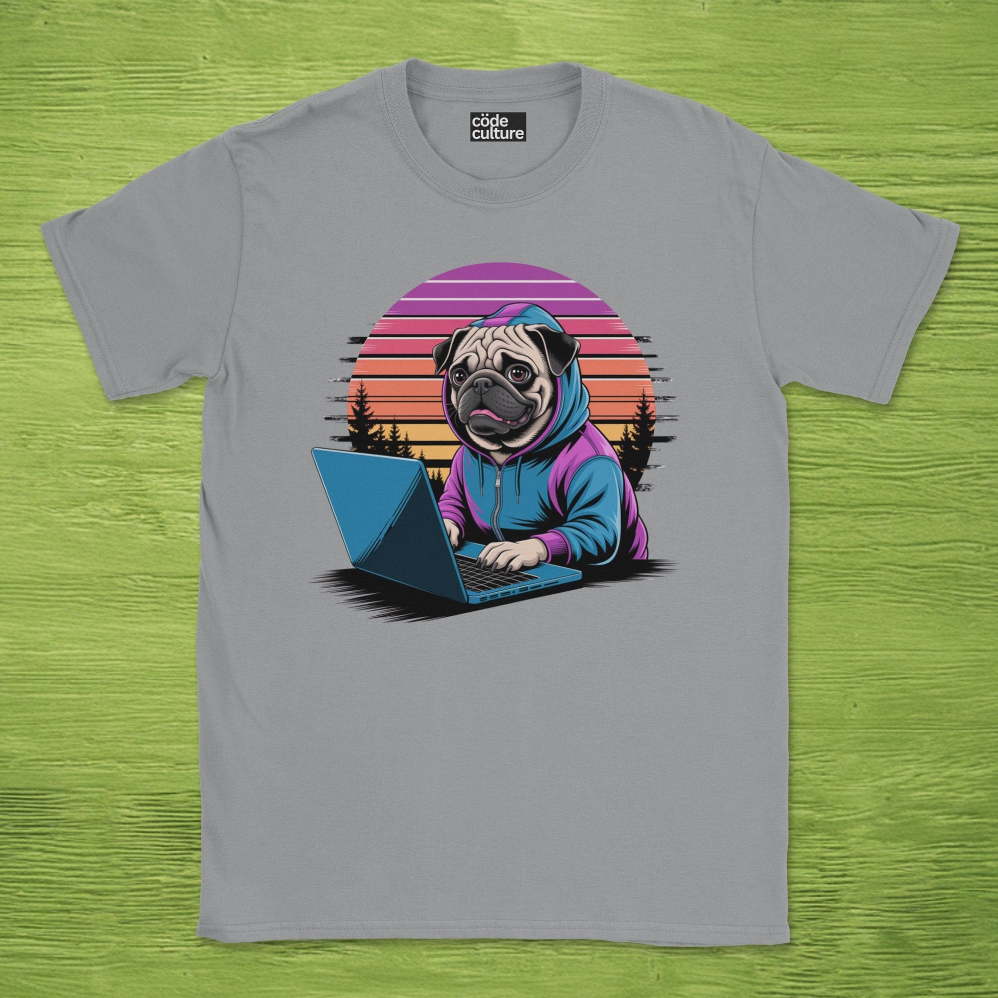 Hooded pug retro shirt