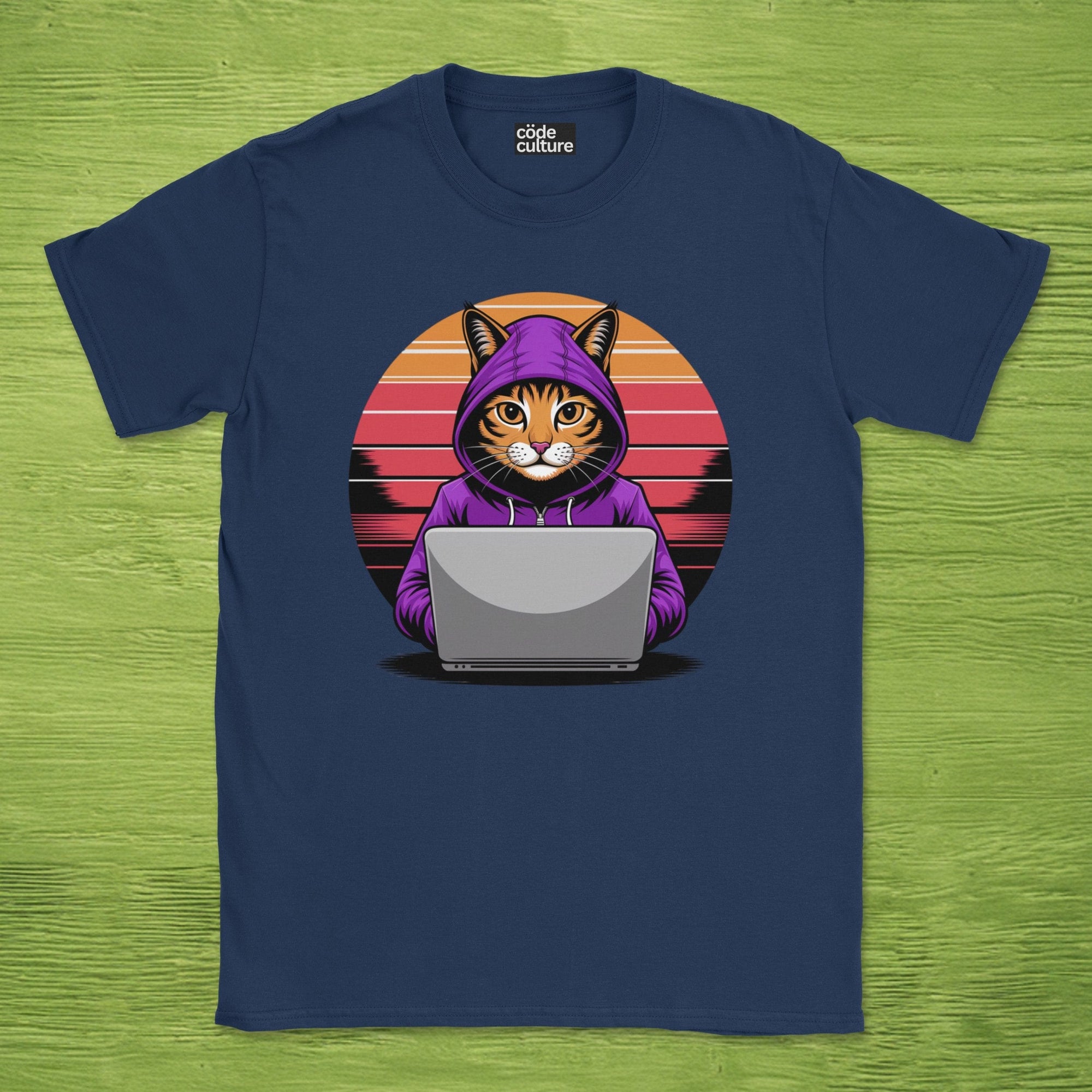 Hooded cat retro shirt