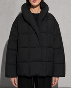 Women's Fashion Loose Thickening Keep Warm Coat, bust-to-thigh, square stance, worn by model