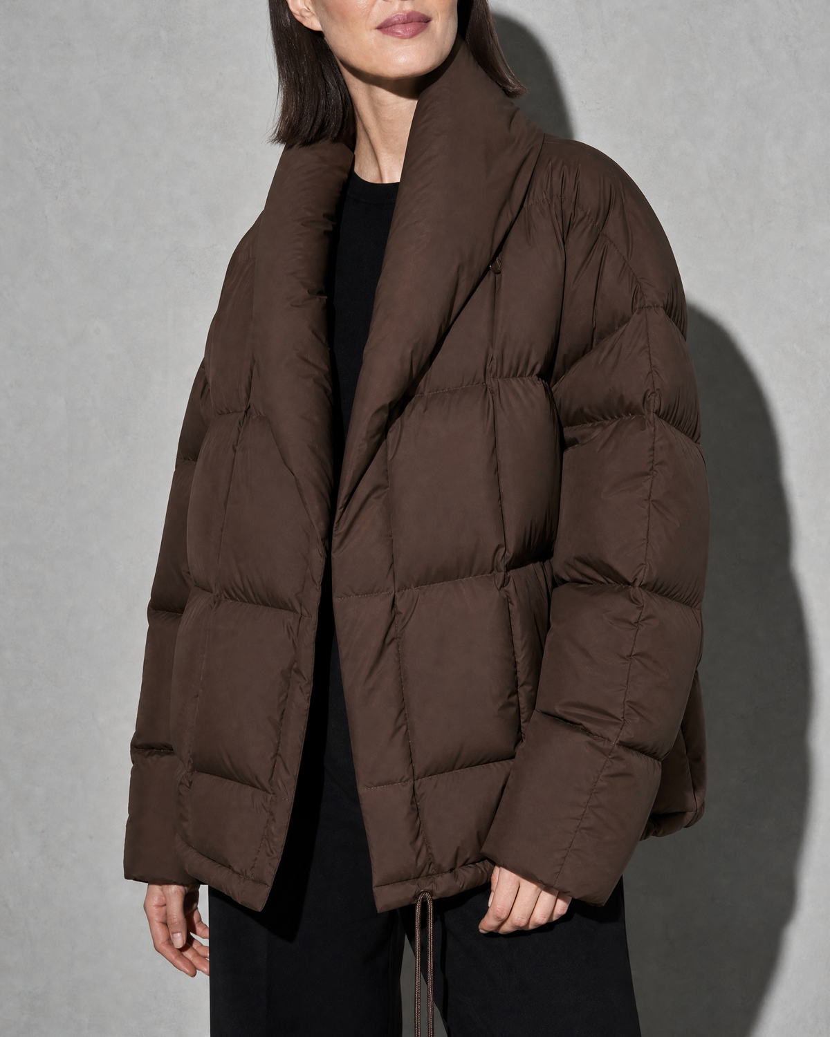 Women's Fashion Loose Thickening Keep Warm Coat, bust-to-thigh, quarter turn, worn by model