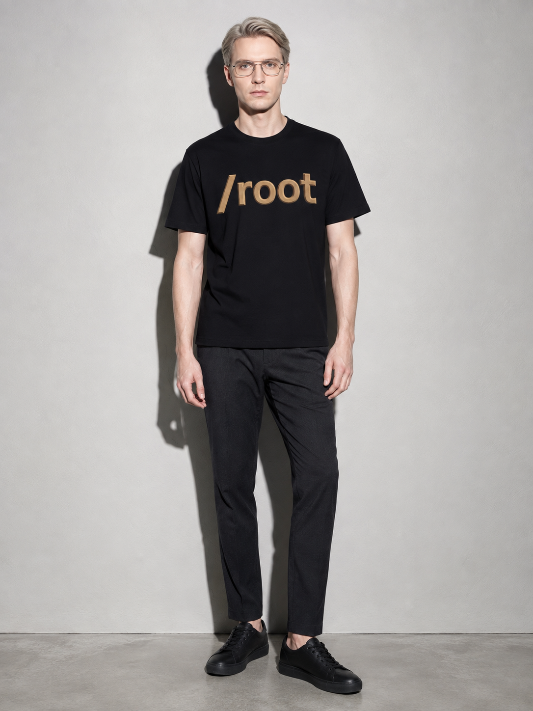 /root — Black full view