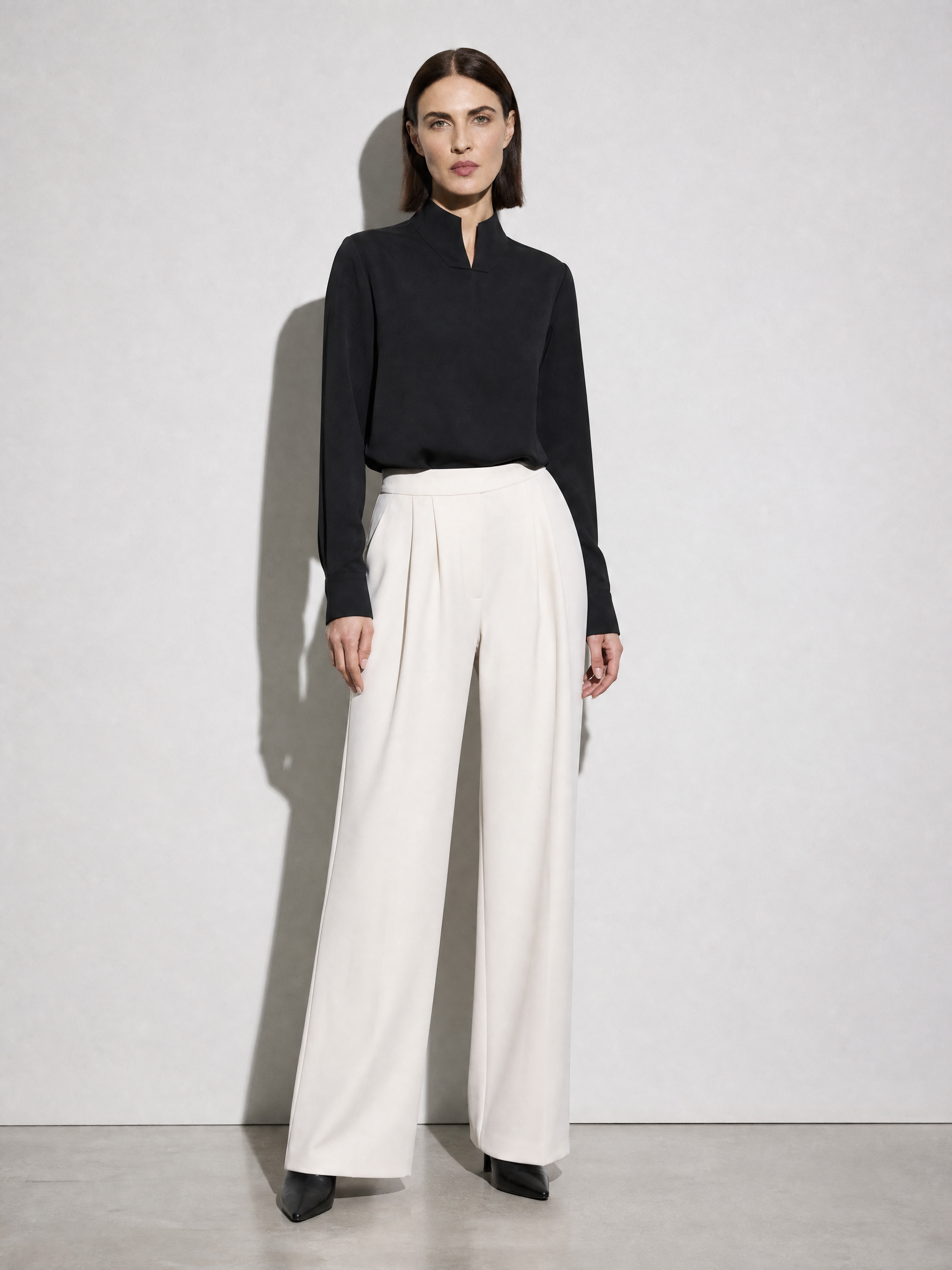 New Chinese-style Mandarin-collar Long-sleeve Blouse Niche Office-chic Top For Women - Black Premium Fabric Finish Main