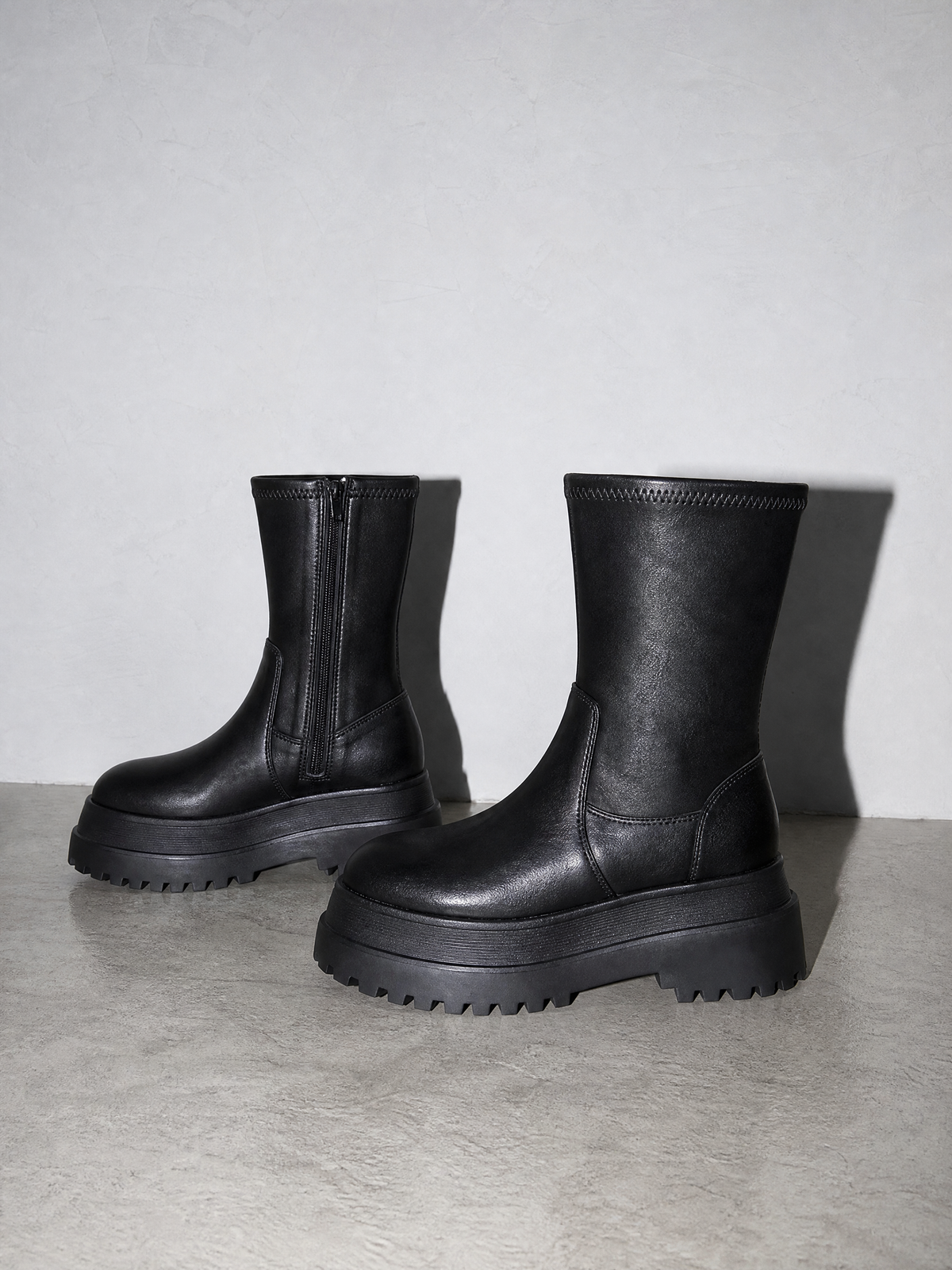 Autumn Chimney Martin Platform Boots - Black Premium Leather Finish Shoe Angle