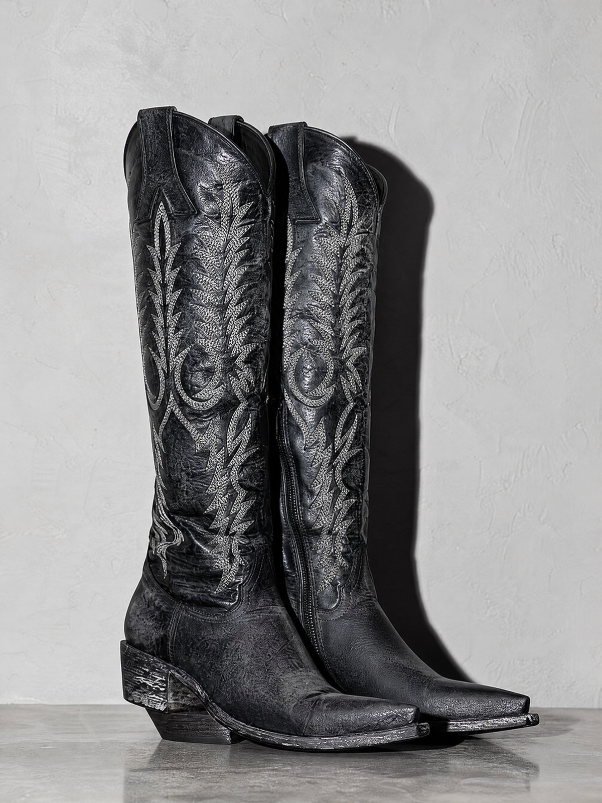 Medium heel 35-43 National Style Embroidered women's Boots - Black Premium Leather Finish Shoe Full