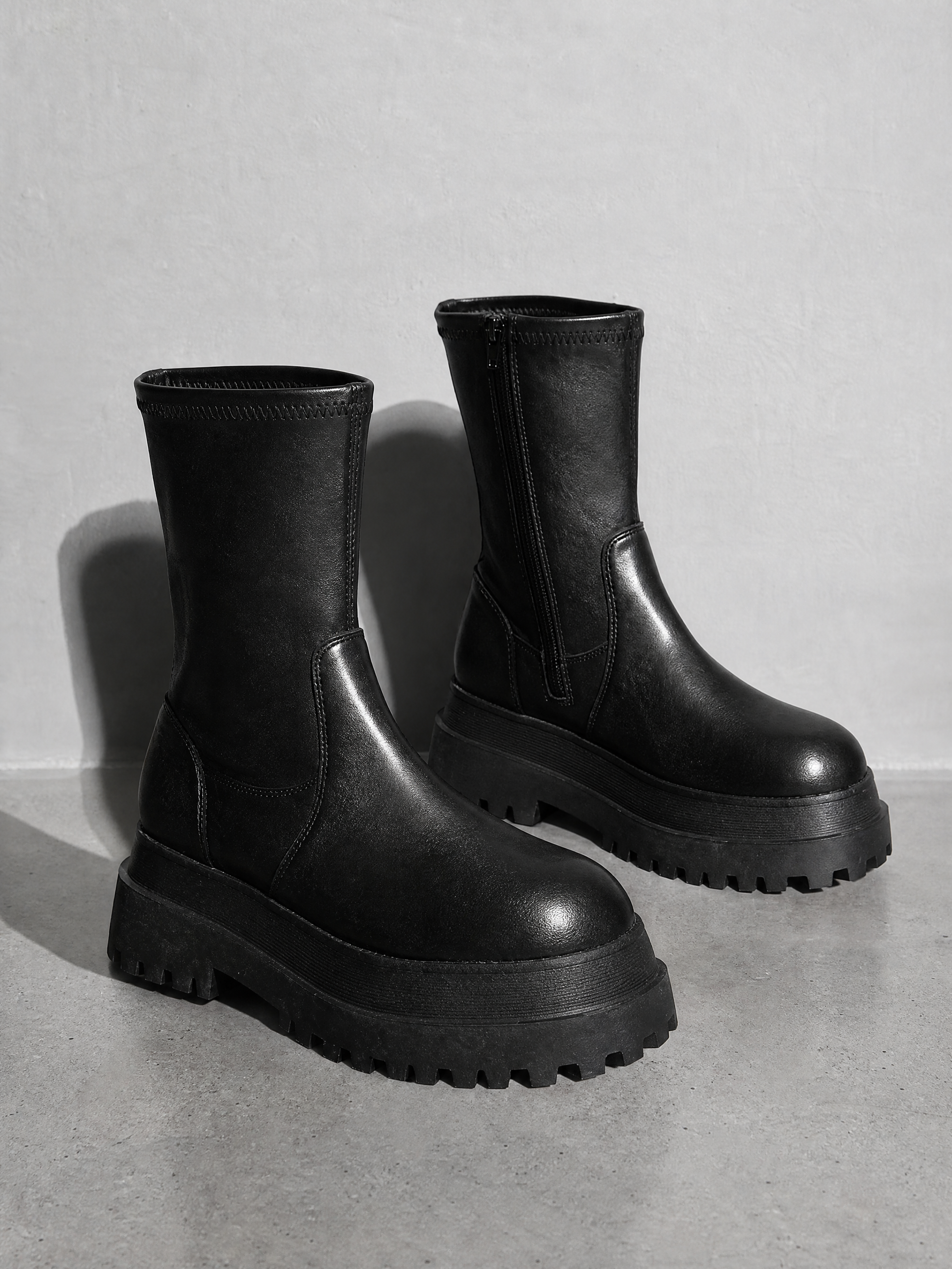 Autumn Chimney Martin Platform Boots - Black Premium Leather Finish Shoe Macro