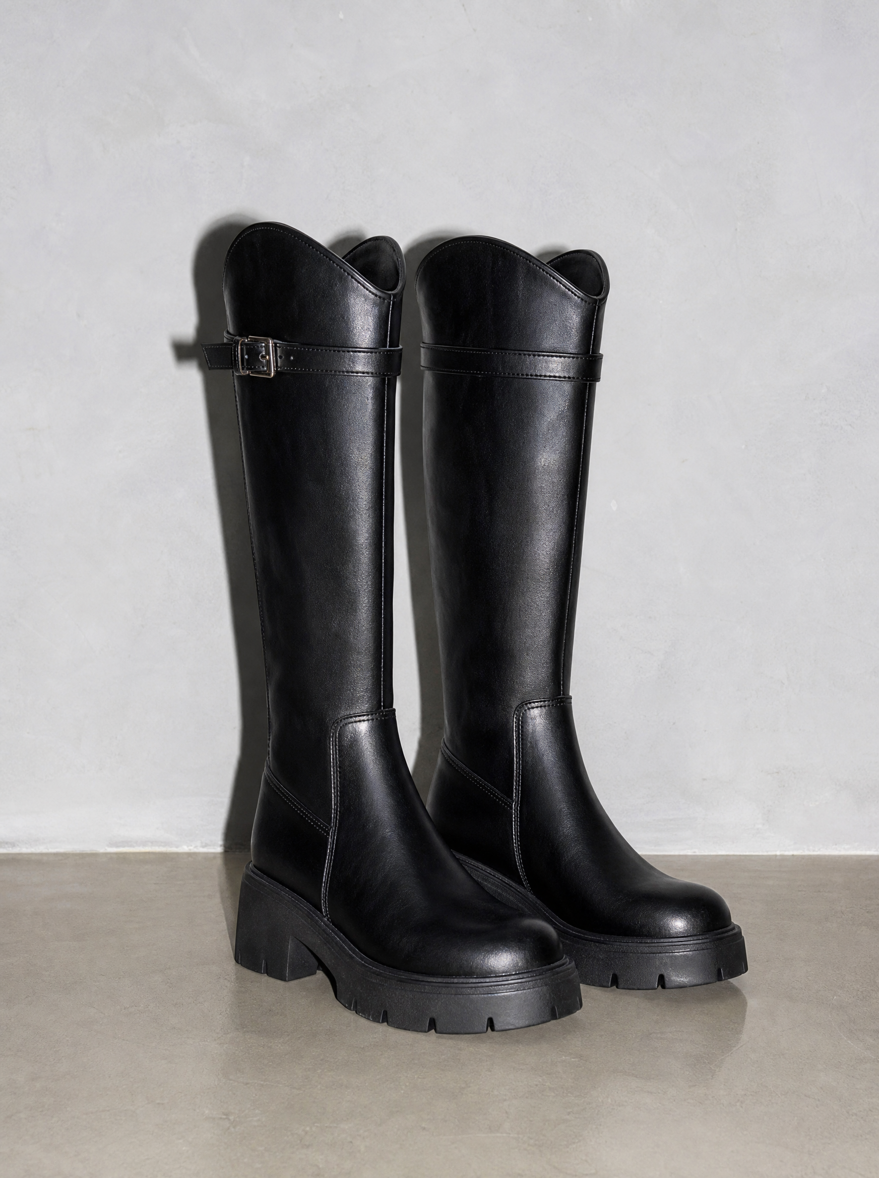 New Versatile Casual Chunky Heel High Boots - Black Standard Cylinder Premium Leather Finish Shoe Angle