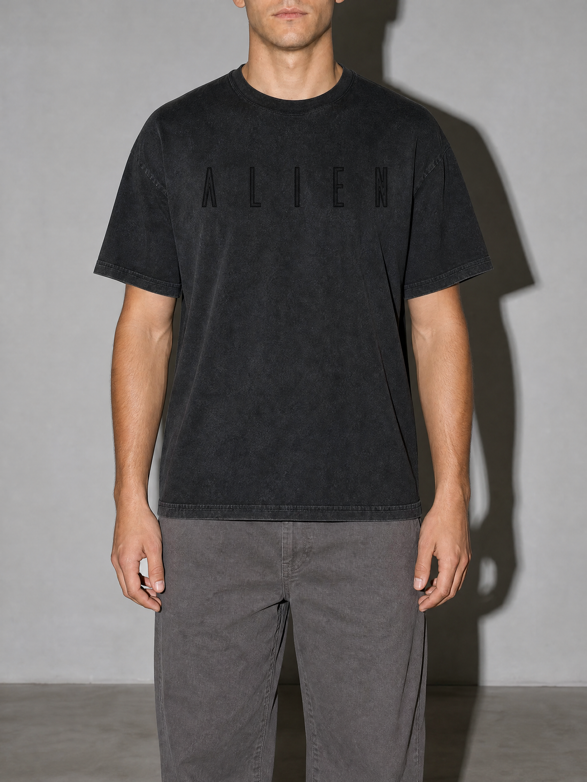 Alien Wordmark Premium Shirt - Black - on-model zoom