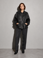 Code Culture | black | 01 main p04 hands in pockets