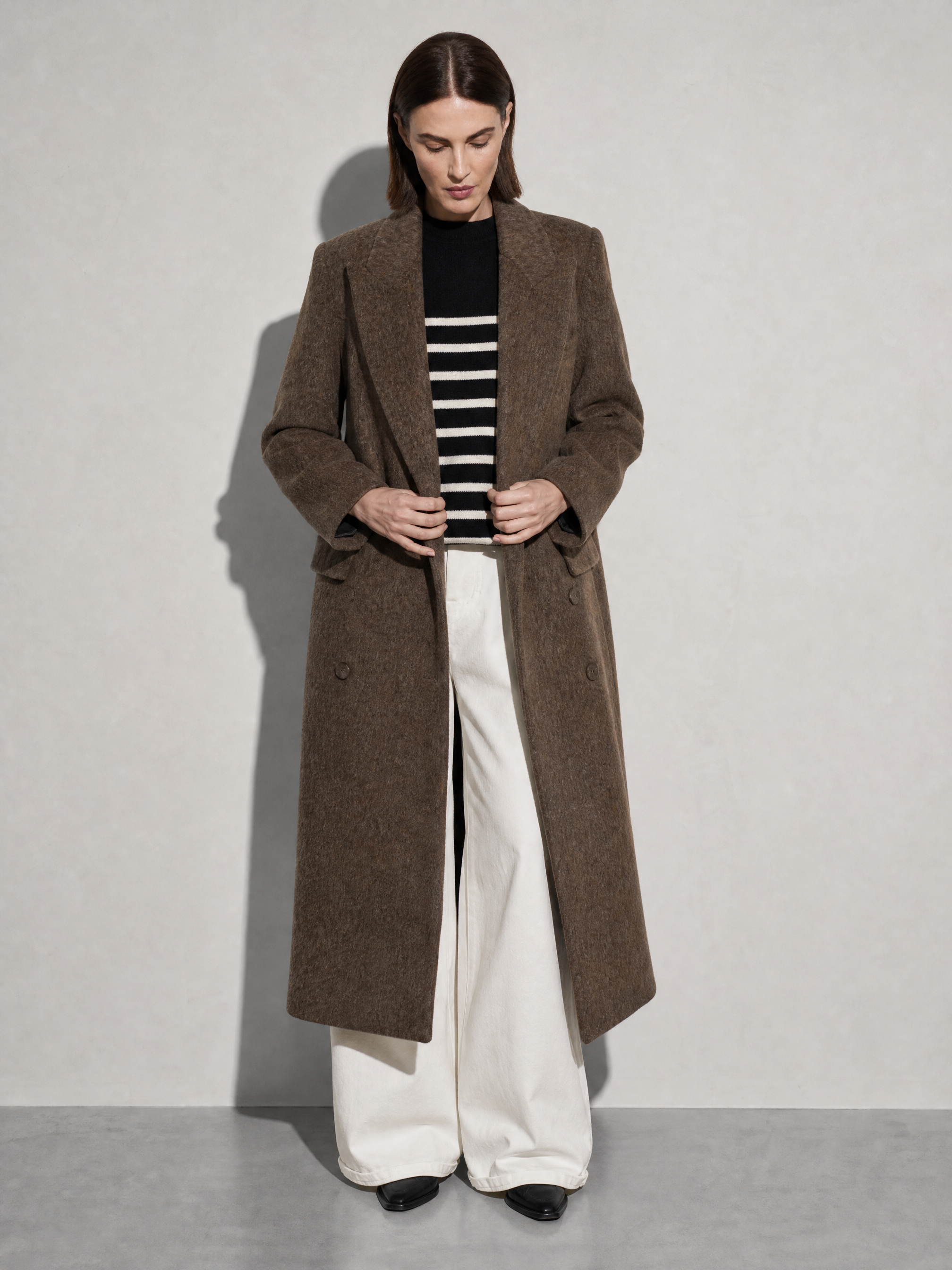 Above-the-knee Long Double-faced Wool Coat For Women - Focus Premium Fabric Finish Adjusting