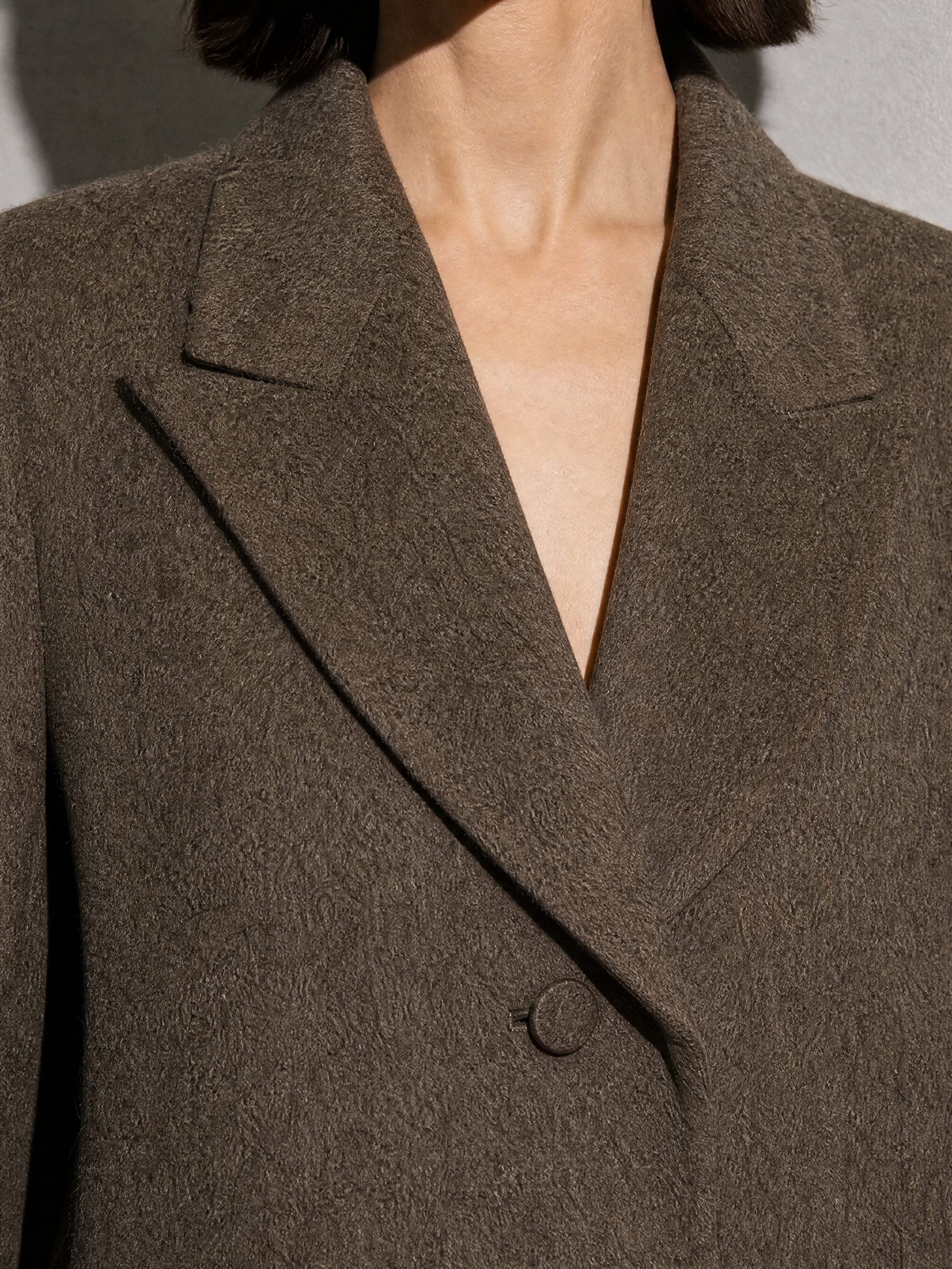 Above-the-knee Long Double-faced Wool Coat For Women - Focus Premium Fabric Finish Macro