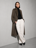 Above-the-knee Long Double-faced Wool Coat For Women - Focus Premium Fabric Finish Seated Or Lean
