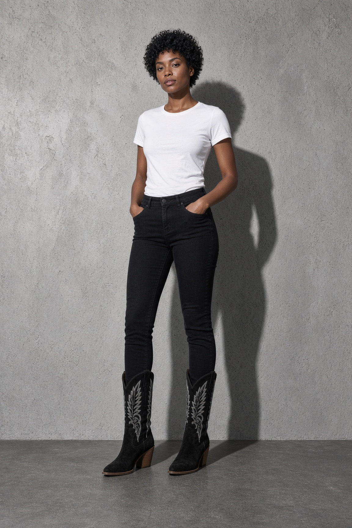 Women's Boots Embroidered Western Knee-High Shaft
