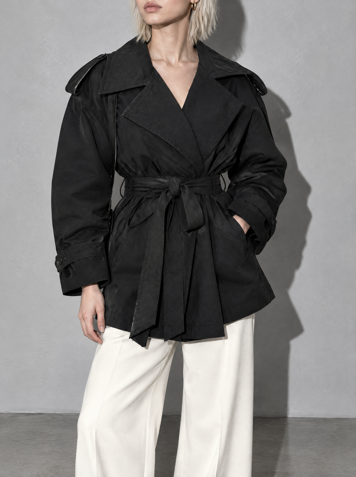 CodeCulture catalog 2026-09-14 | Black | bust_to_thigh