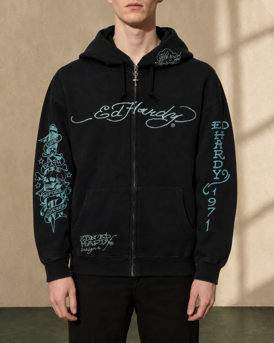Street Collection | SC-234 | front zoom